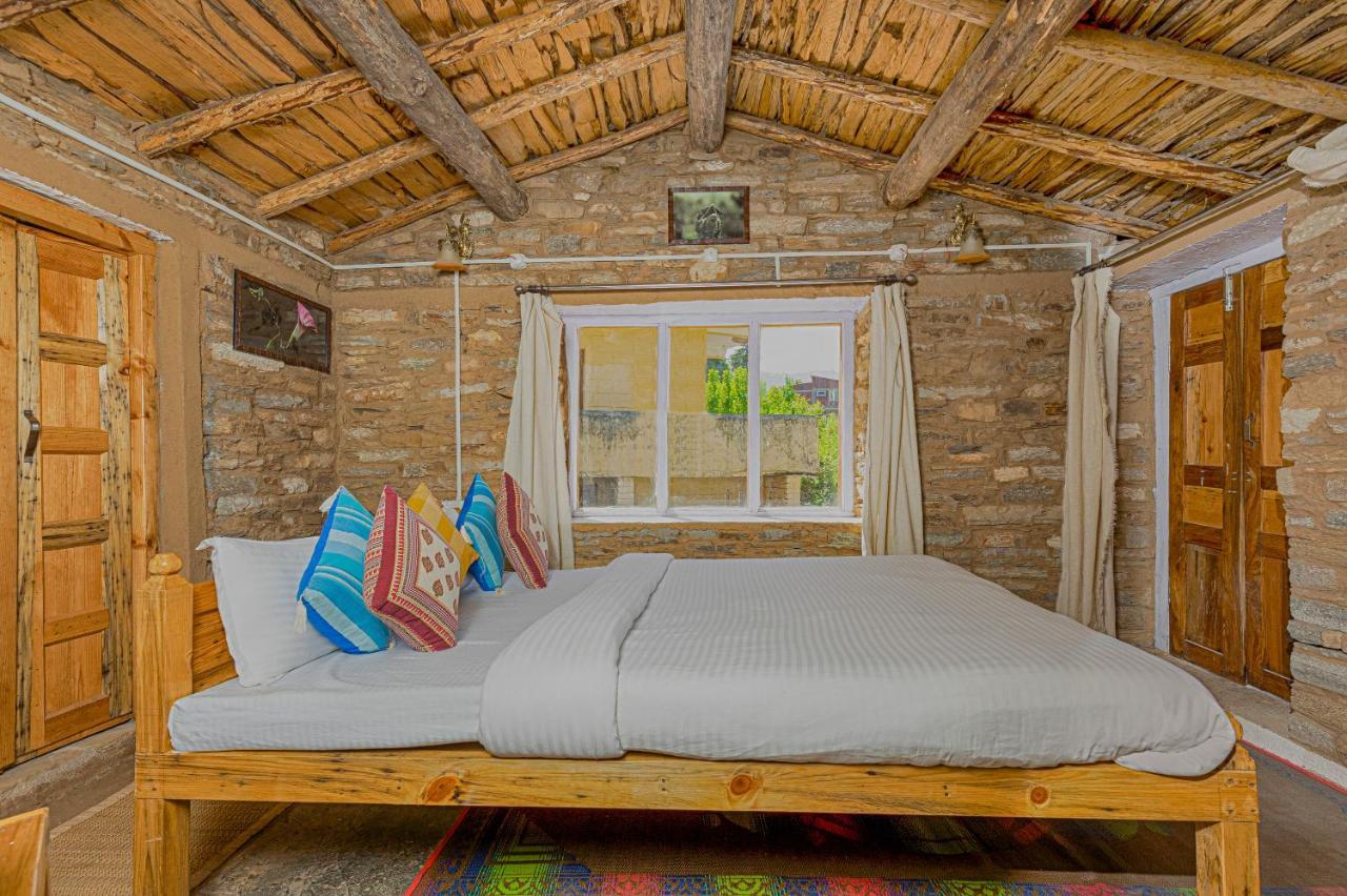 Saffronstays El Sueno, Mukteshwar -Villa Serving Pahadi Meals Buitenkant foto