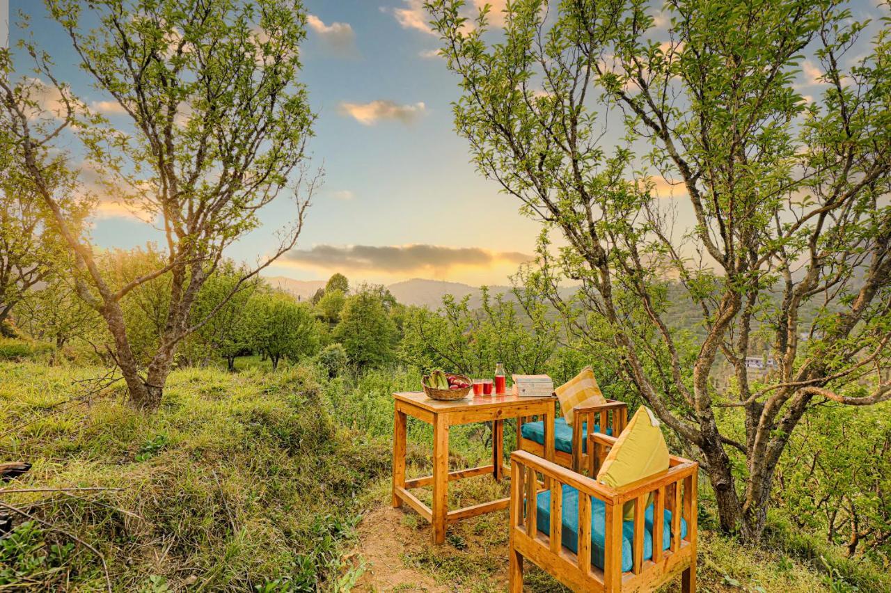Saffronstays El Sueno, Mukteshwar -Villa Serving Pahadi Meals Buitenkant foto